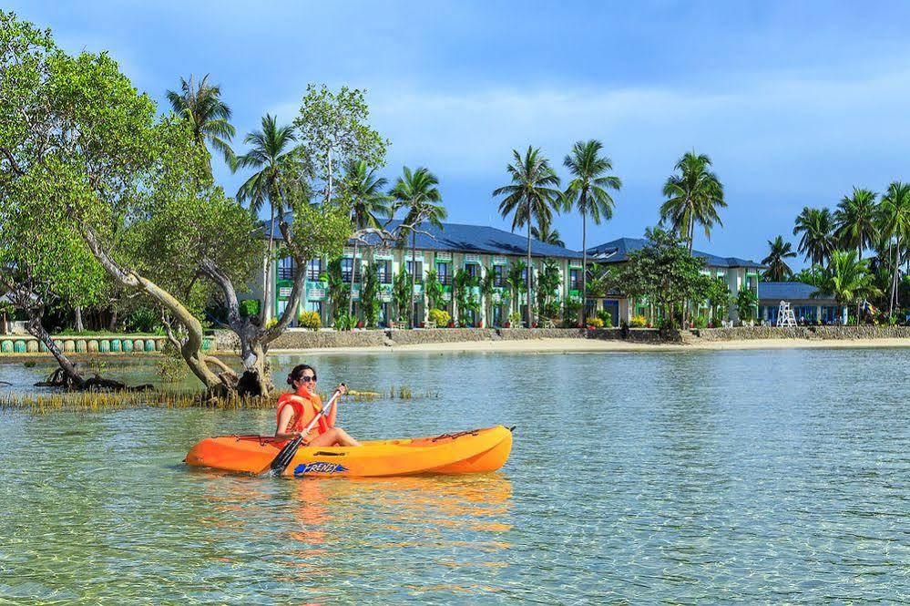 Microtel By Wyndham Puerto Princesa Exterior foto